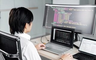 淮滨 ,php声明和调用变量的符号是什么？